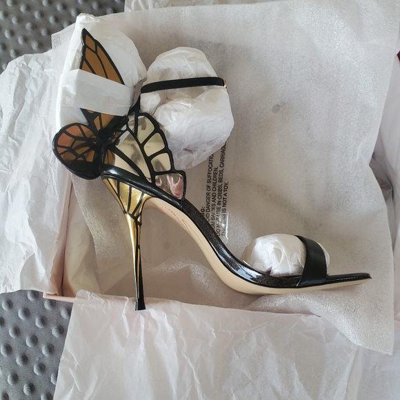 NWT RARE *SOLD OUT * Butterfly Wing CHIARASandle - Picture 8 of 9